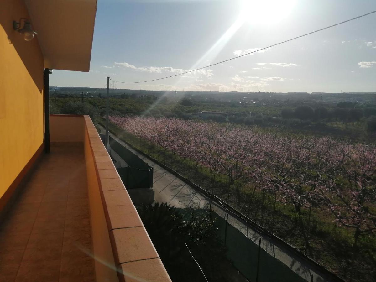Villa Caterina Solarino Esterno foto